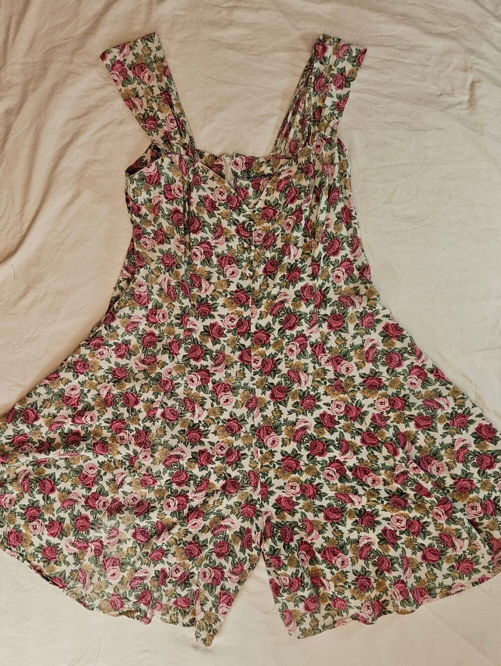 Beauty Plus Womens Cream & Red/Pink Rose Sleeveless Tank & Short Romper Size L